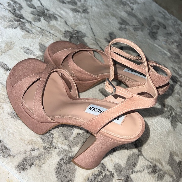 Steve Madden - Block Platform Heels - Picture 12 of 16